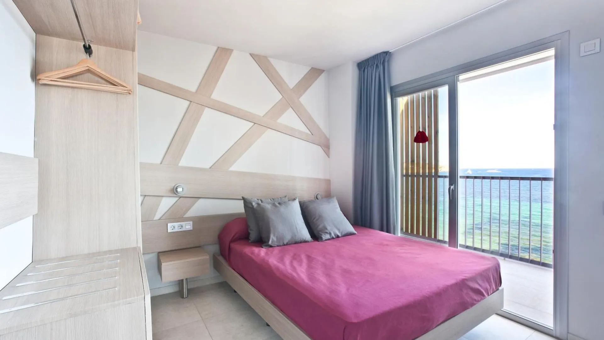Lejlighedshotel Ryans Ibiza Apartments - Only Adults