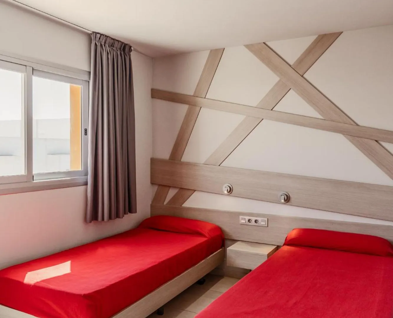 Ryans Ibiza Apartments - Only Adults Lejlighedshotel
